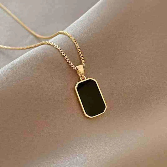 Reversible Gold Rectangle Pendant Necklace – Black Onyx & White Mother of Pearl