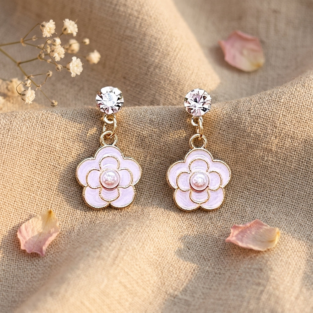 Floral Pearl White Necklace Set