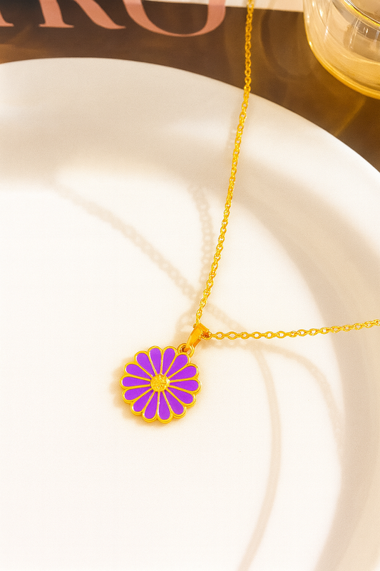 Purple Daisy Pendant Necklace – Gold Chain