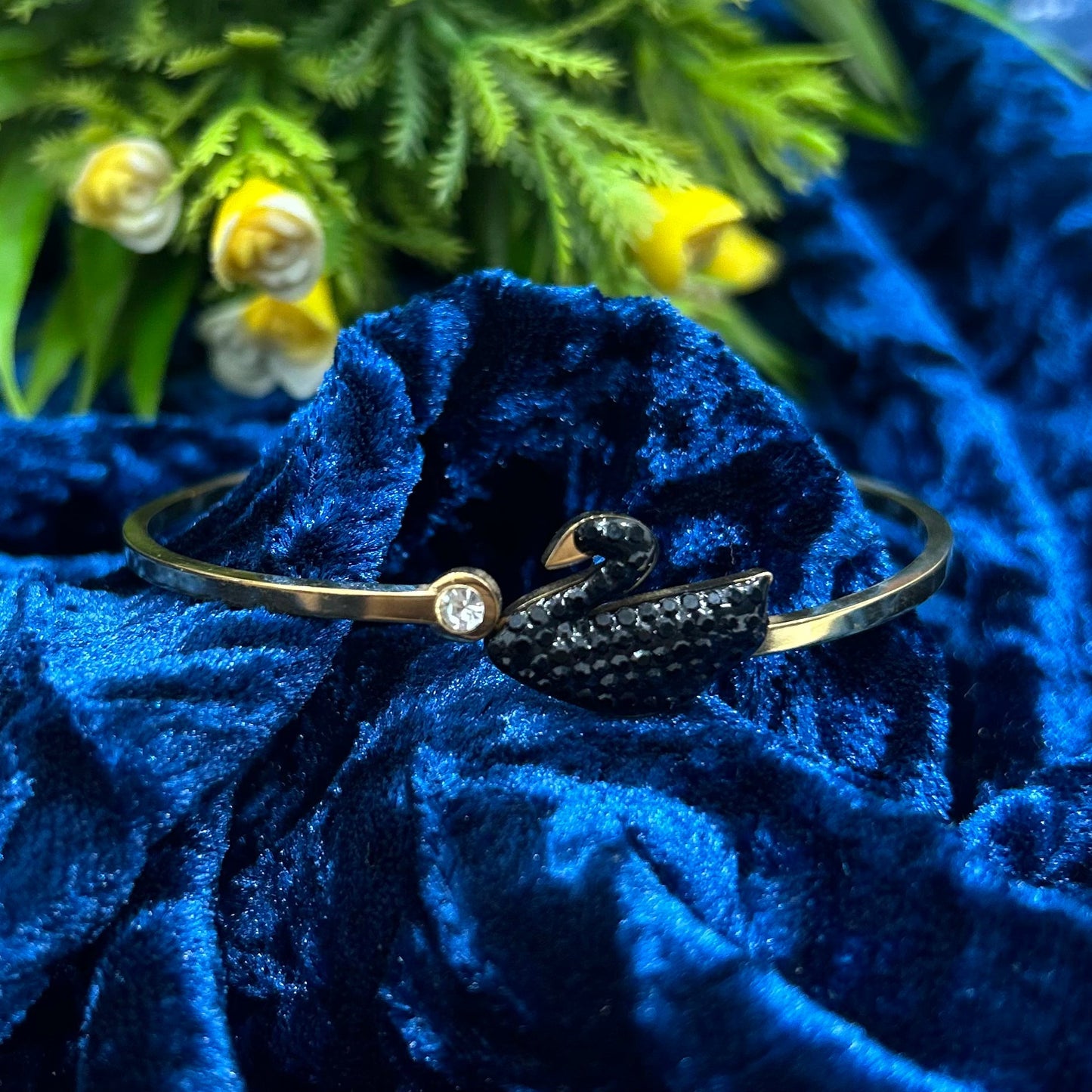 Black Swan Gold Cuff