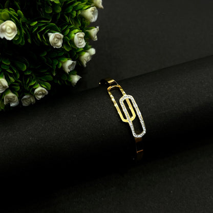Crystal Link Gold Bracelet