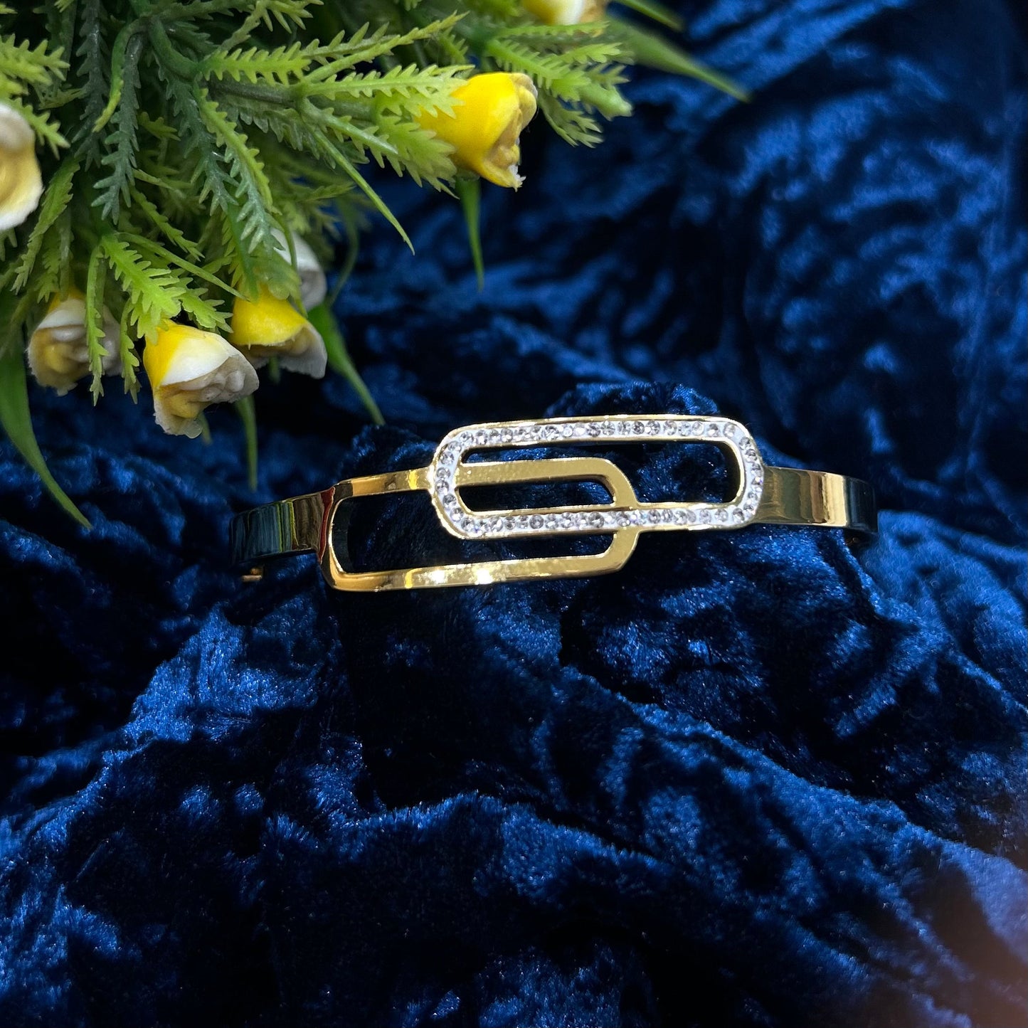 Crystal Link Gold Bracelet