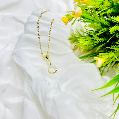 Pearl Drop Gold Pendant