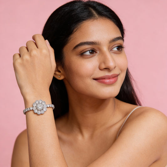 Floral Sparkle Bracelet (Adjustable size)