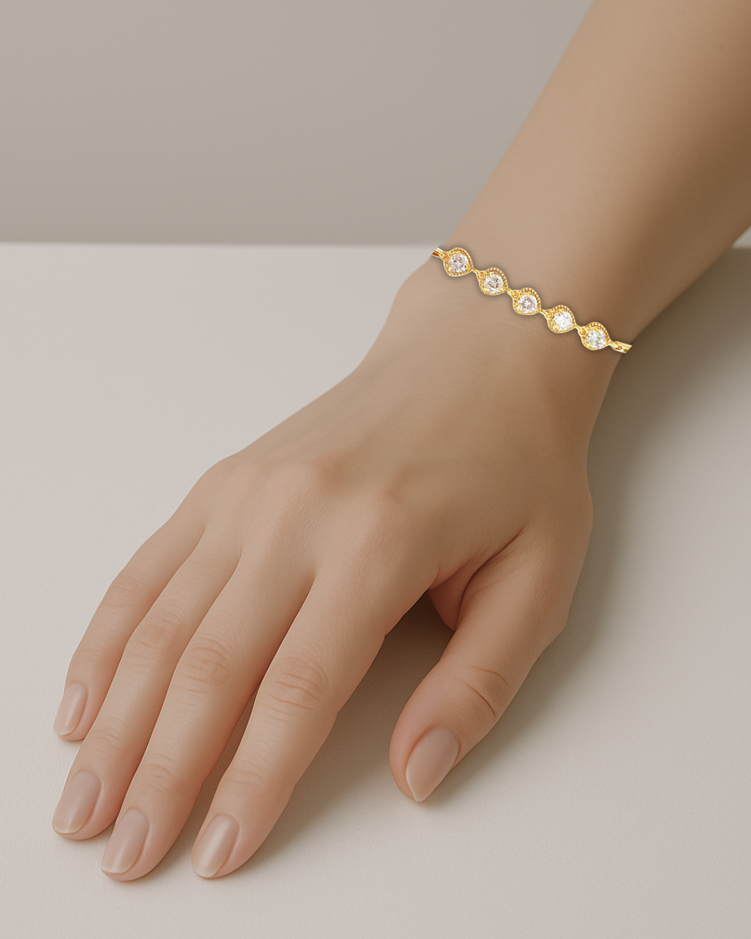 Golden Teardrop Bracelet
