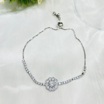 Floral Sparkle Bracelet (Adjustable size)