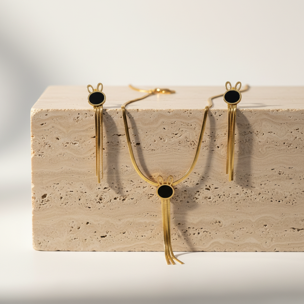 Black Rabbit Gold Jewellery Set