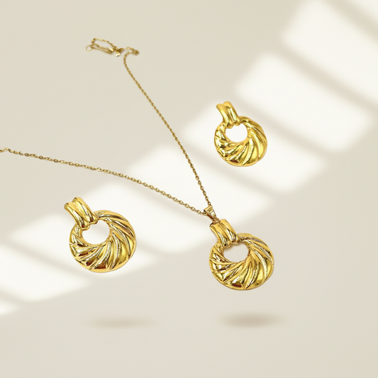 Vintage Swirl Gold Jewellery Set